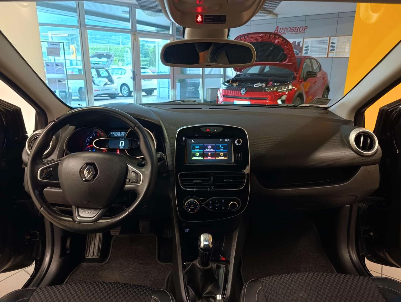 Renault Clio 1.2 75 CV 5 porte Duel2