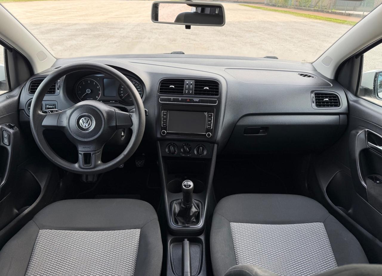 VOLKSWAGEN POLO 1.2 BENZINA 5 PORTE NEOPATENTATi