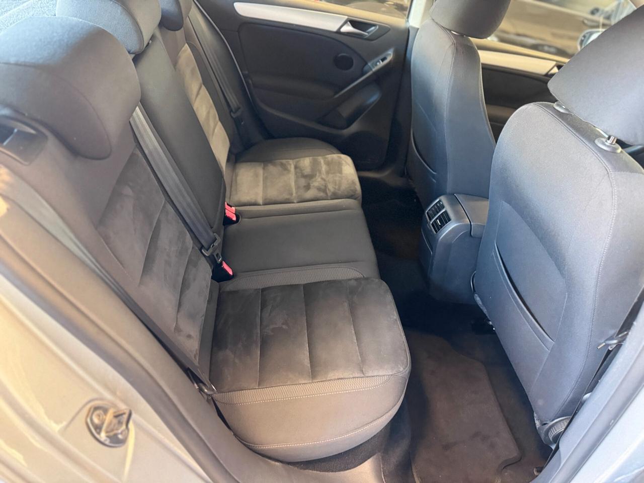 Volkswagen Golf 1.6 TDI DPF 5p. Highline