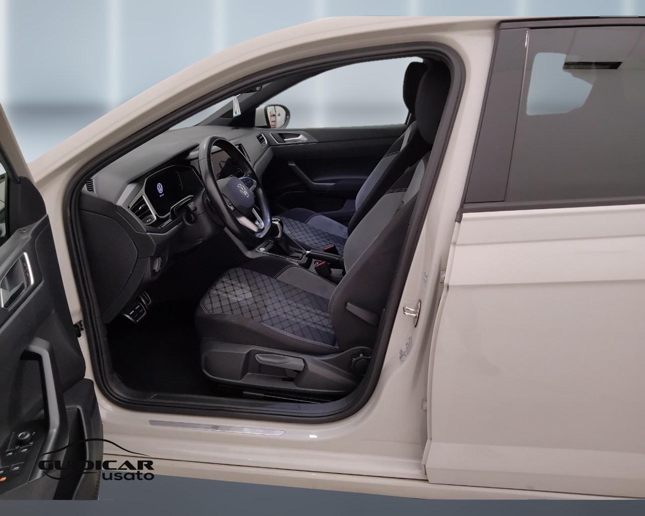 VOLKSWAGEN Taigo - Taigo 1.0 tsi R-Line 110cv dsg