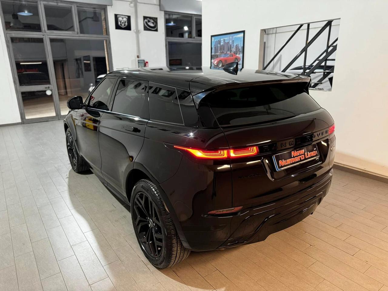Range Rover Evoque 2.0 i4 R-Dynamic 163cv 2022 Autocarro