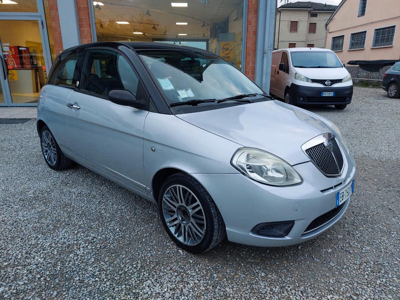 Lancia Ypsilon 1.4 E-Collection Ecochic GPL 12 MESI GARANZIA