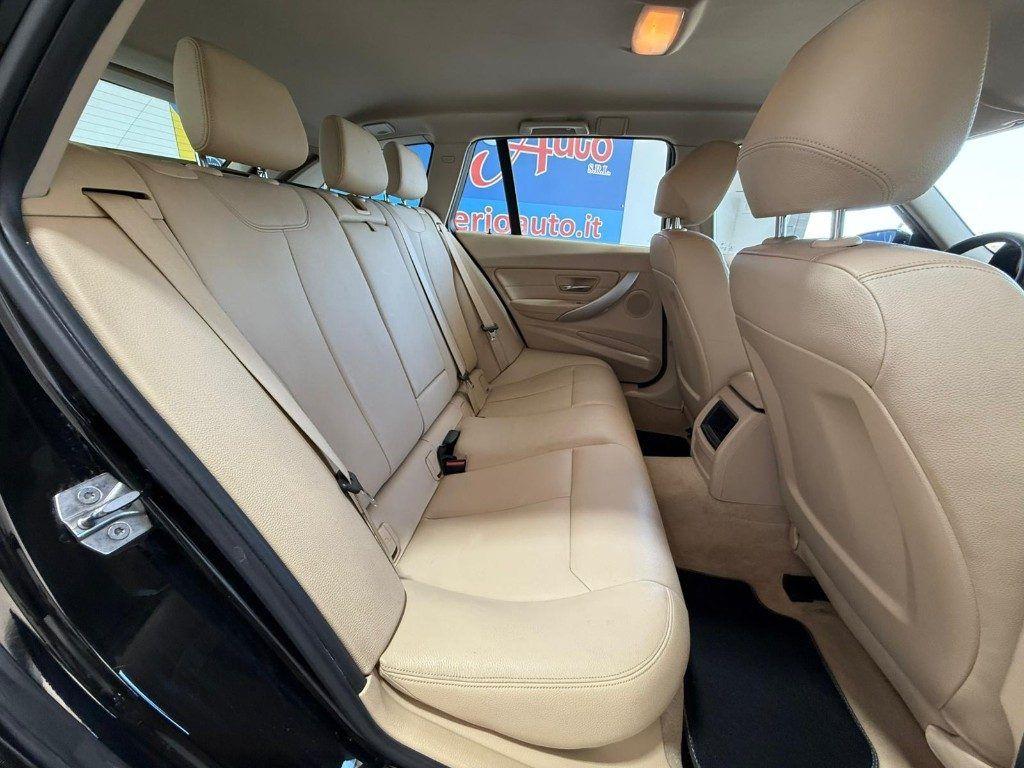 BMW 318 d Touring Business aut.
