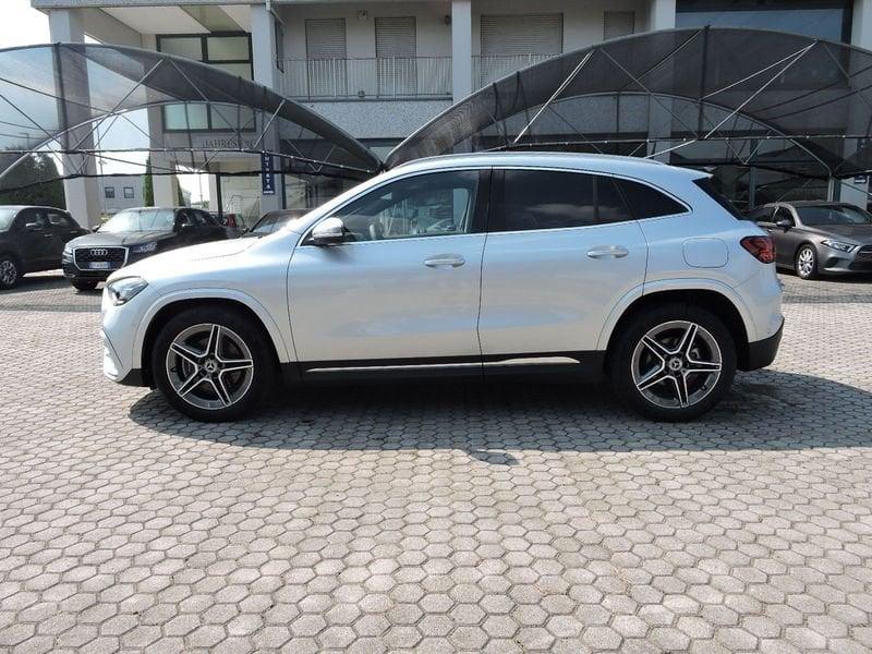 Mercedes-Benz GLA GLA 180 Automatic AMG Line Advanced Plus