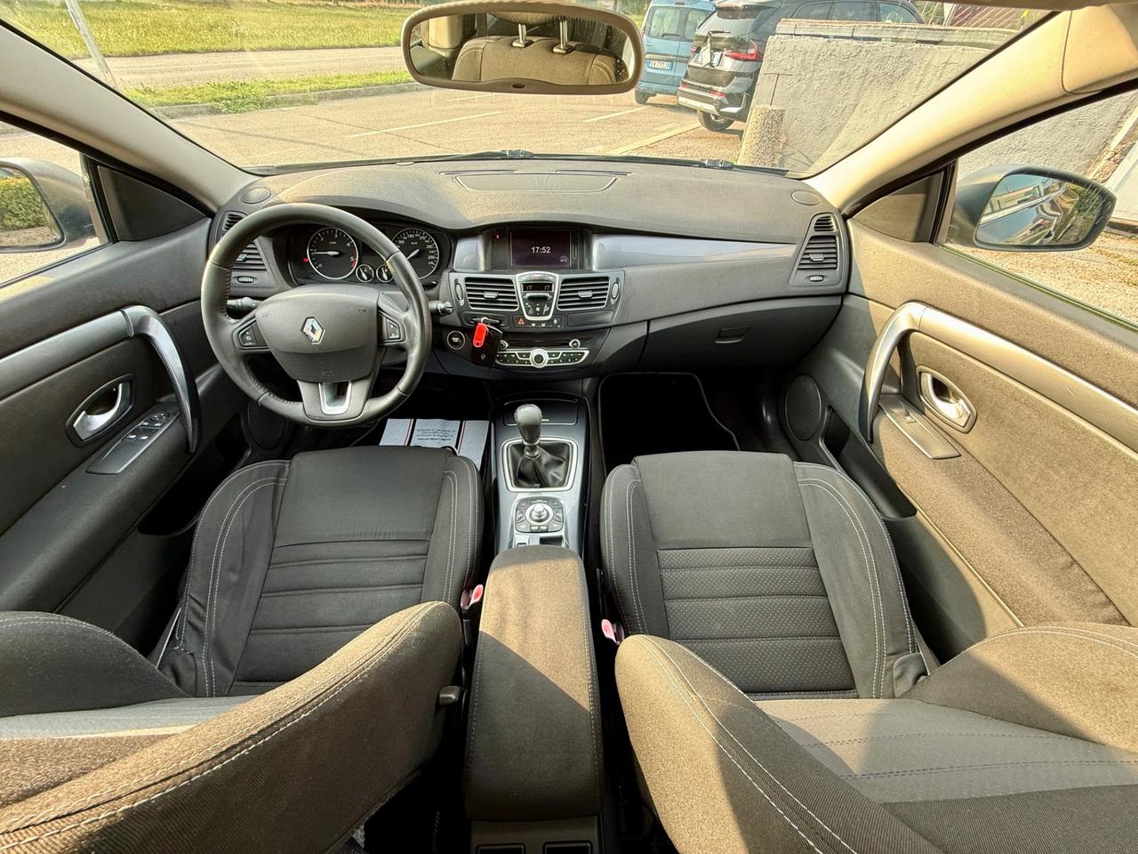 Renault Laguna Coupé 2.0 dCi 150CV Wave Edition