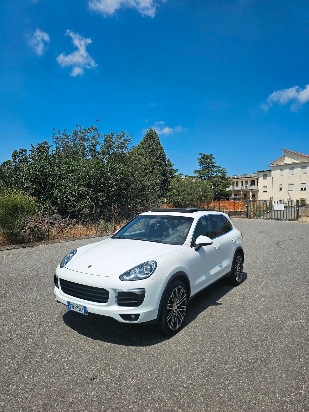 Porsche Cayenne 3.0 Diesel Platinum Edition Tetto Apribile EURO6