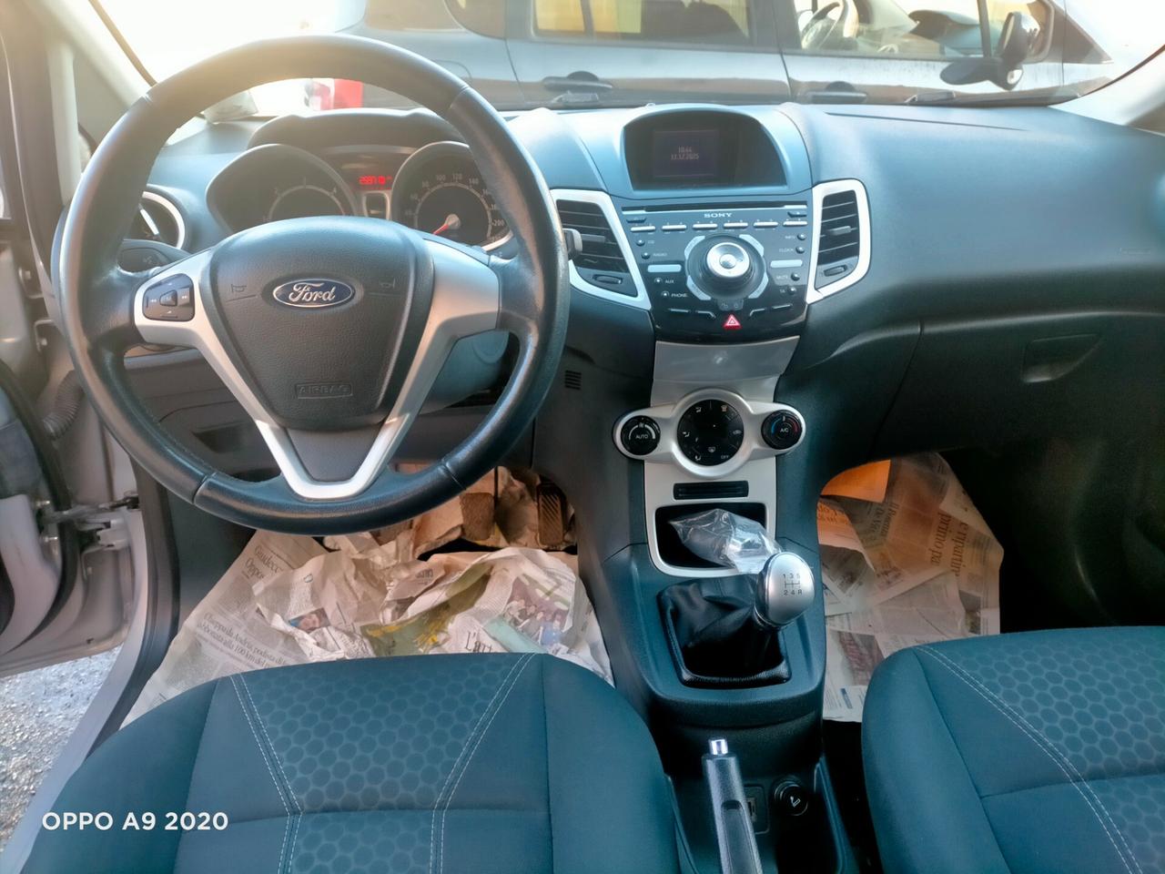 Ford Fiesta 1.4 TDCi 70CV 5 porte Titanium