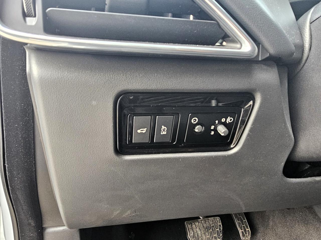 Jaguar F-Pace 2.0 D 180 CV AWD aut. Pure