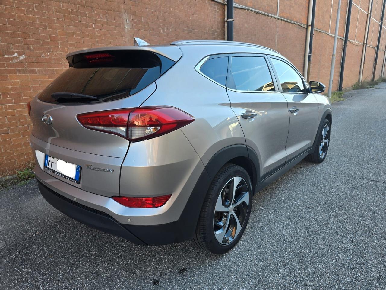 Hyundai Tucson 1.7 CRDi DCT XPossible