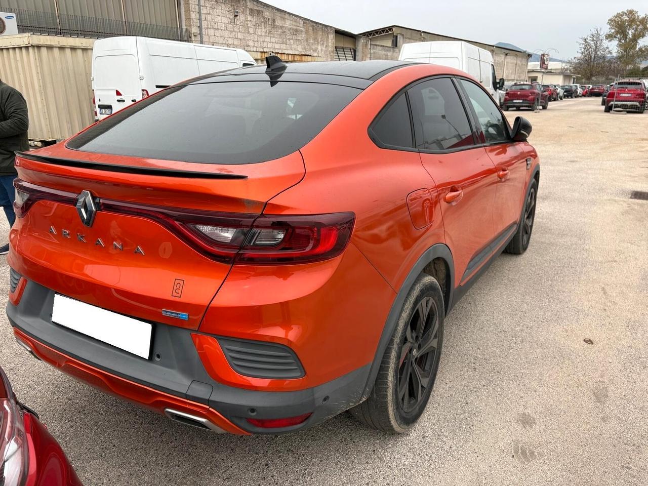 Renault Arkana Hybrid E-Tech 145 CV R.S. Line