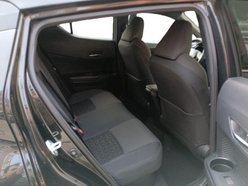 Toyota C-HR C-HR 1.8 Hybrid E-CVT Trend