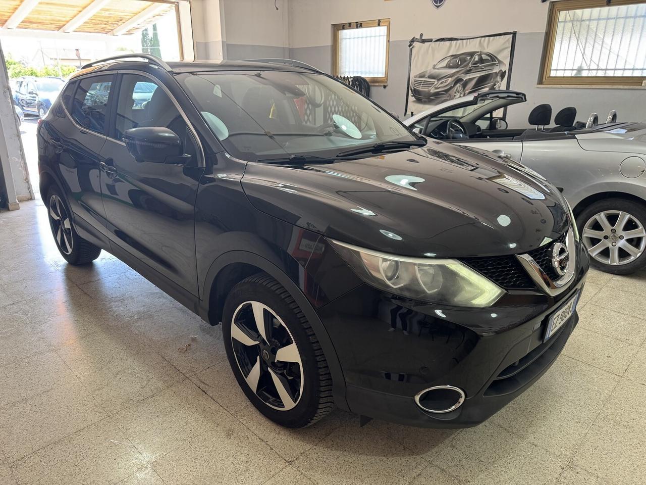 Nissan QASHAI 1.6 DCi N-Tech Tetto-Navigatore