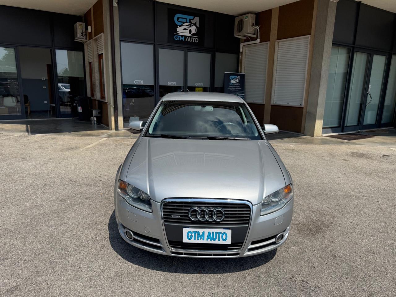 Audi A4 Berlina - 3.0 Diesel 204 - Quattro