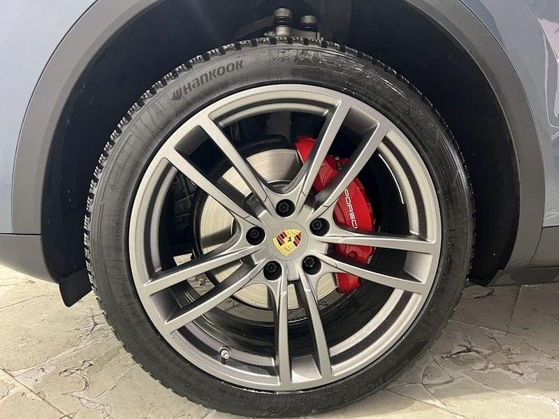Porsche Cayenne 3.0 V6