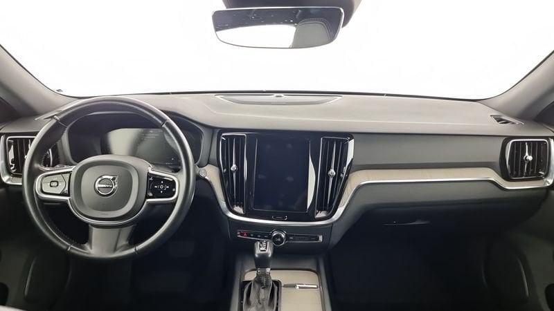 Volvo V60 Cross Country B4 (d) AWD Geartronic Business Pro