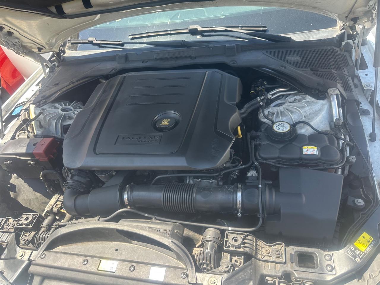 Jaguar XF Sportbrake 2.0 D 180 CV AUT/NAVI/LED