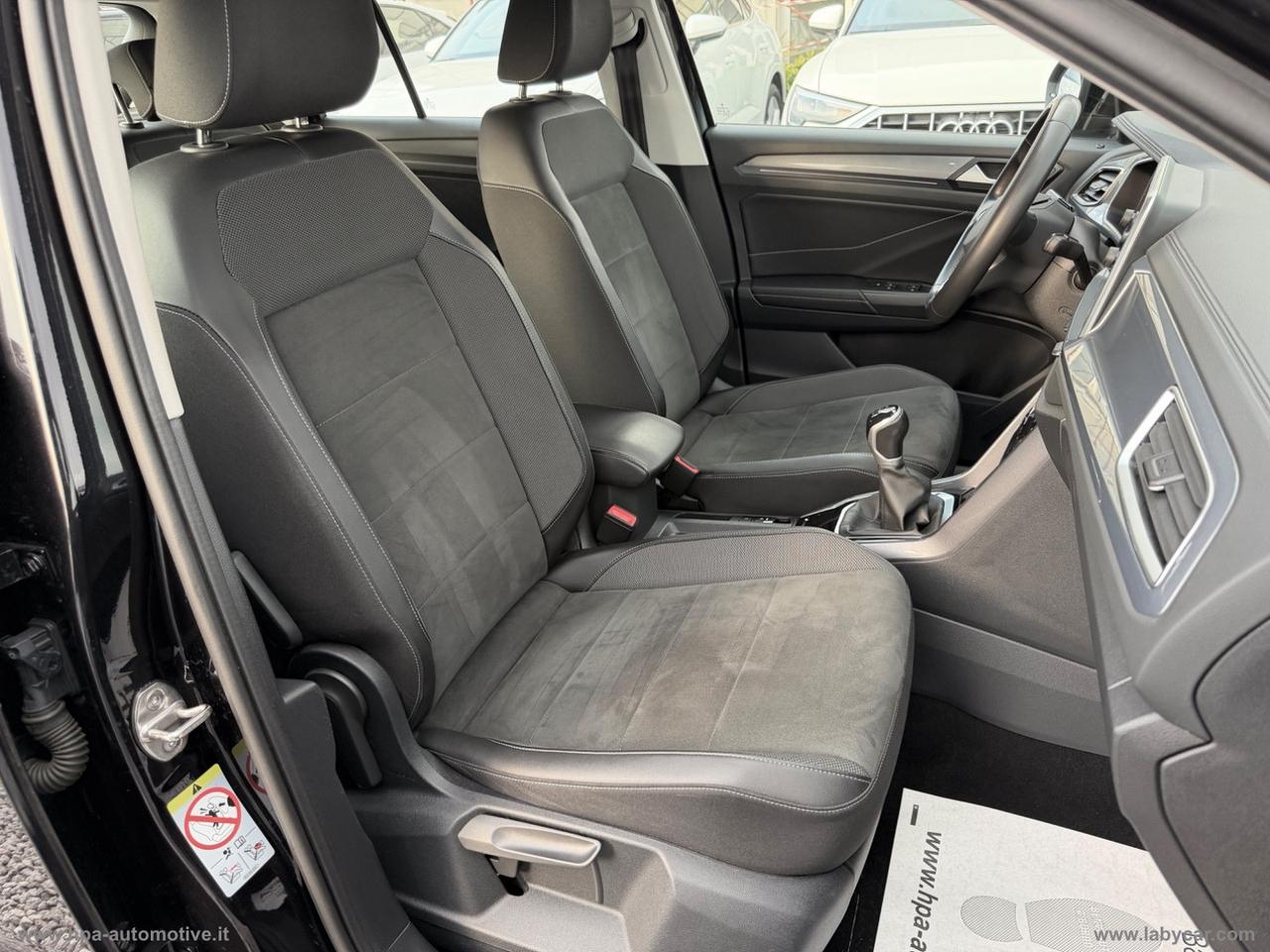 VOLKSWAGEN T-Roc 1.0 TSI Style NAVI LED IQ-LIGHT RETROCAMERA