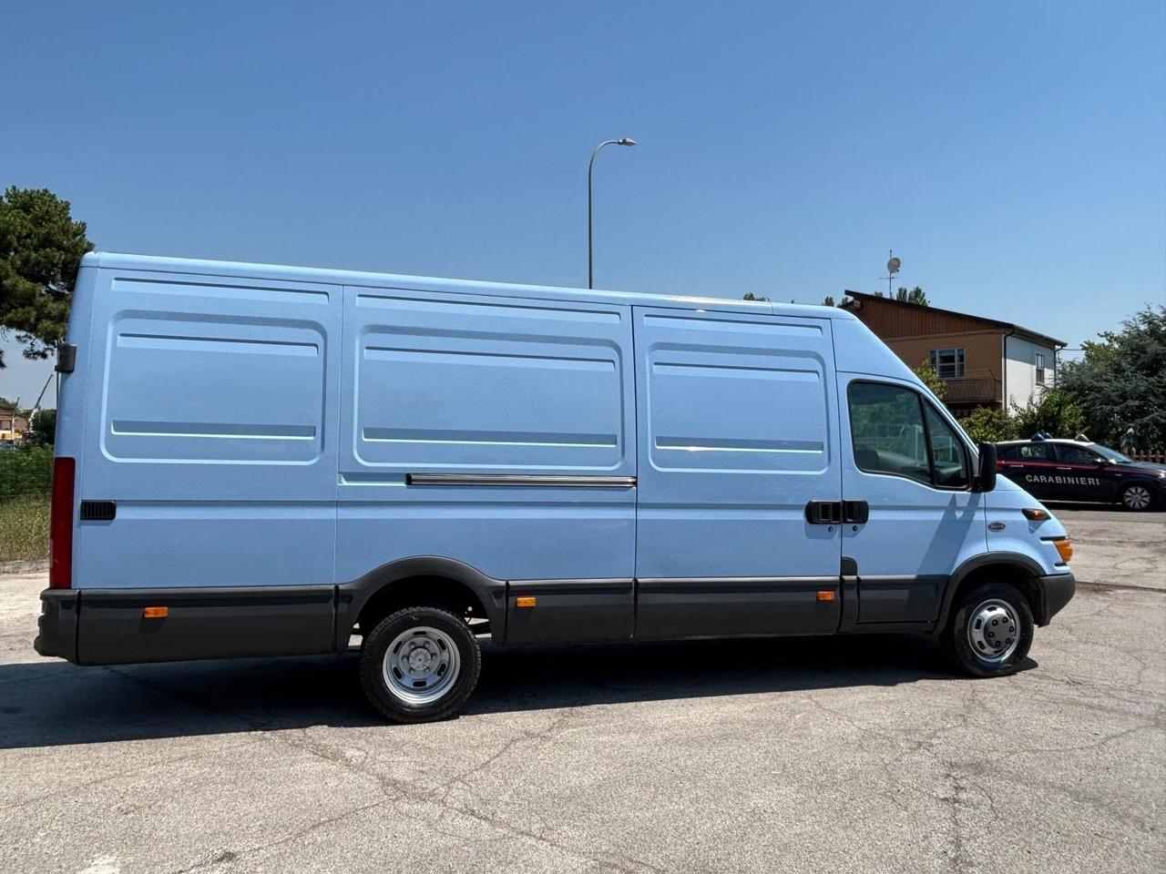 Iveco Daily 35C12VP 2.3 Hpi TDI PL-TA-RG Furg.