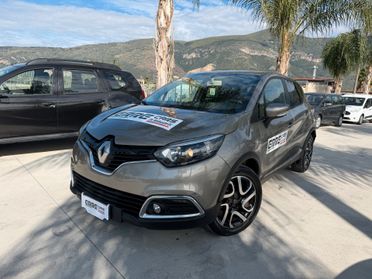 RENAULT CAPTUR 2014 900 BENZINA 90 CV *LEGGI