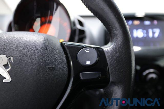 PEUGEOT 108 VTi 68 ETG 5 PORTE ALLURE NEOPATENTATI AUTOMATICA