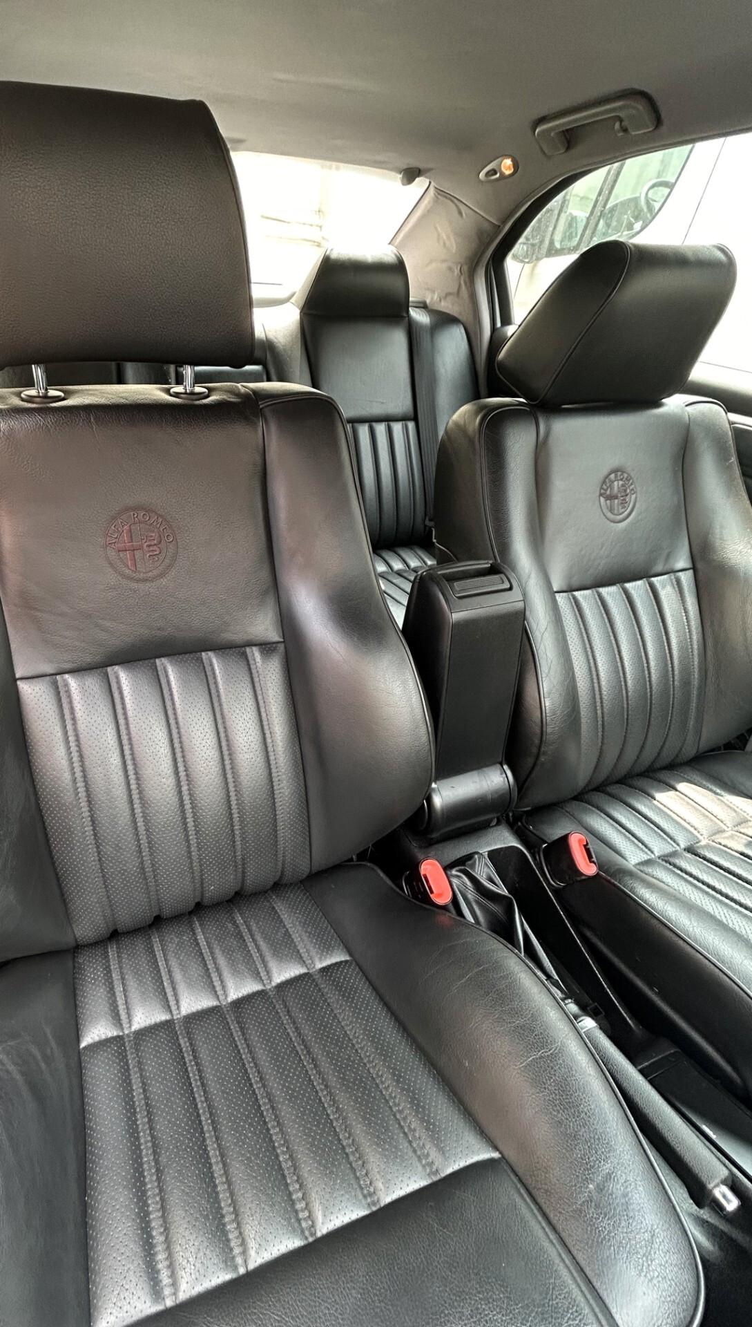 Alfa Romeo 166 2.4 JTD cat Progression