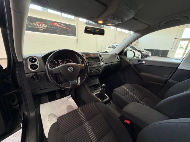 VOLKSWAGEN Tiguan 1.4 TSI 4MOTION Sport & Style