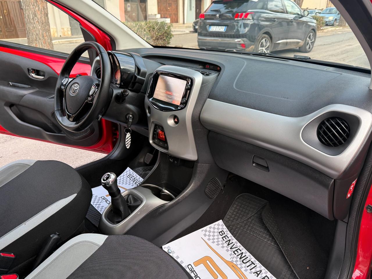 Toyota Aygo 1.0 VVT-i 69CV 5P CAMERA LED - 2017