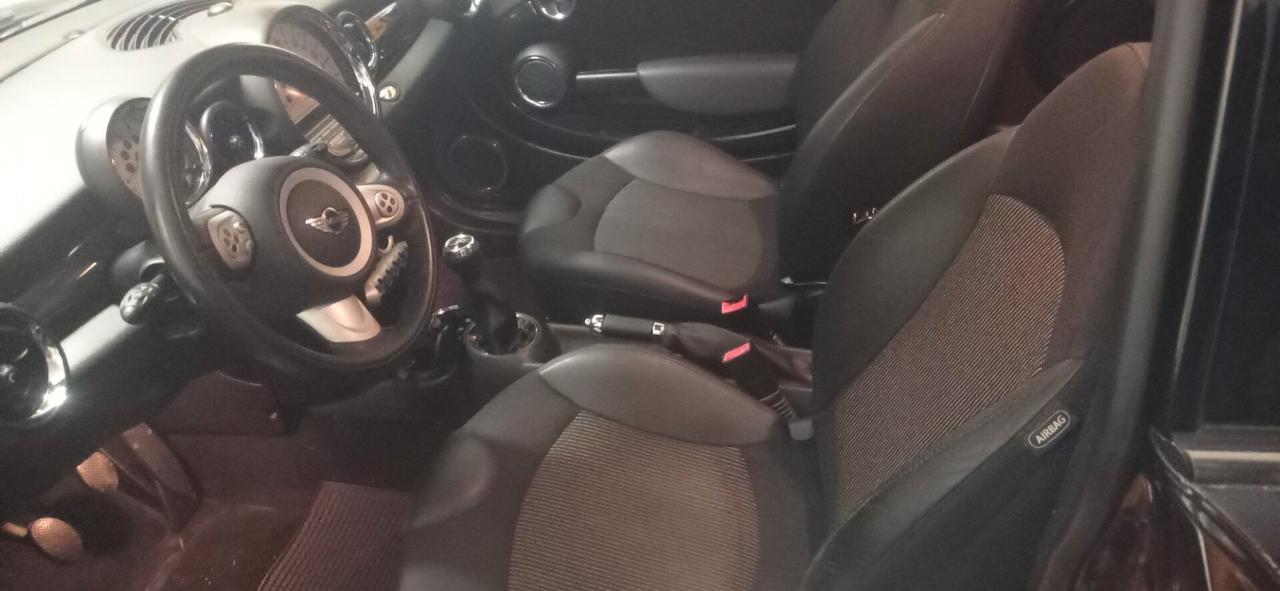 Mini Cooper D 1,6 Diesel
