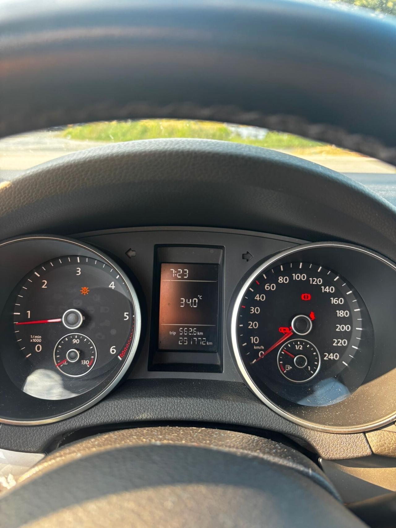 Volkswagen Golf 1.6 TDI DPF 3p. Highline