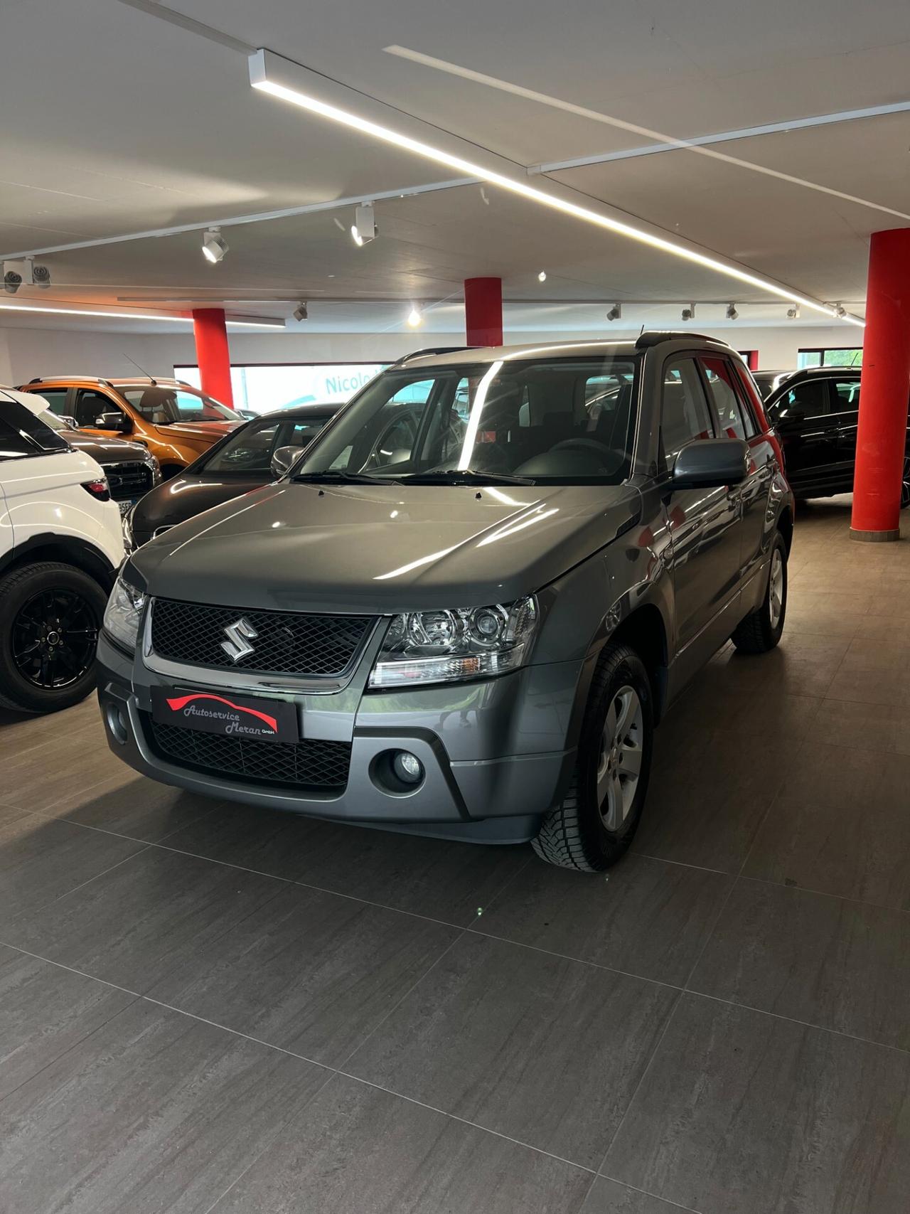 Suzuki Grand Vitara Grand Vitara 1.9 DDiS 4x4 GANCIO TRAINO/AHK Neopatentati