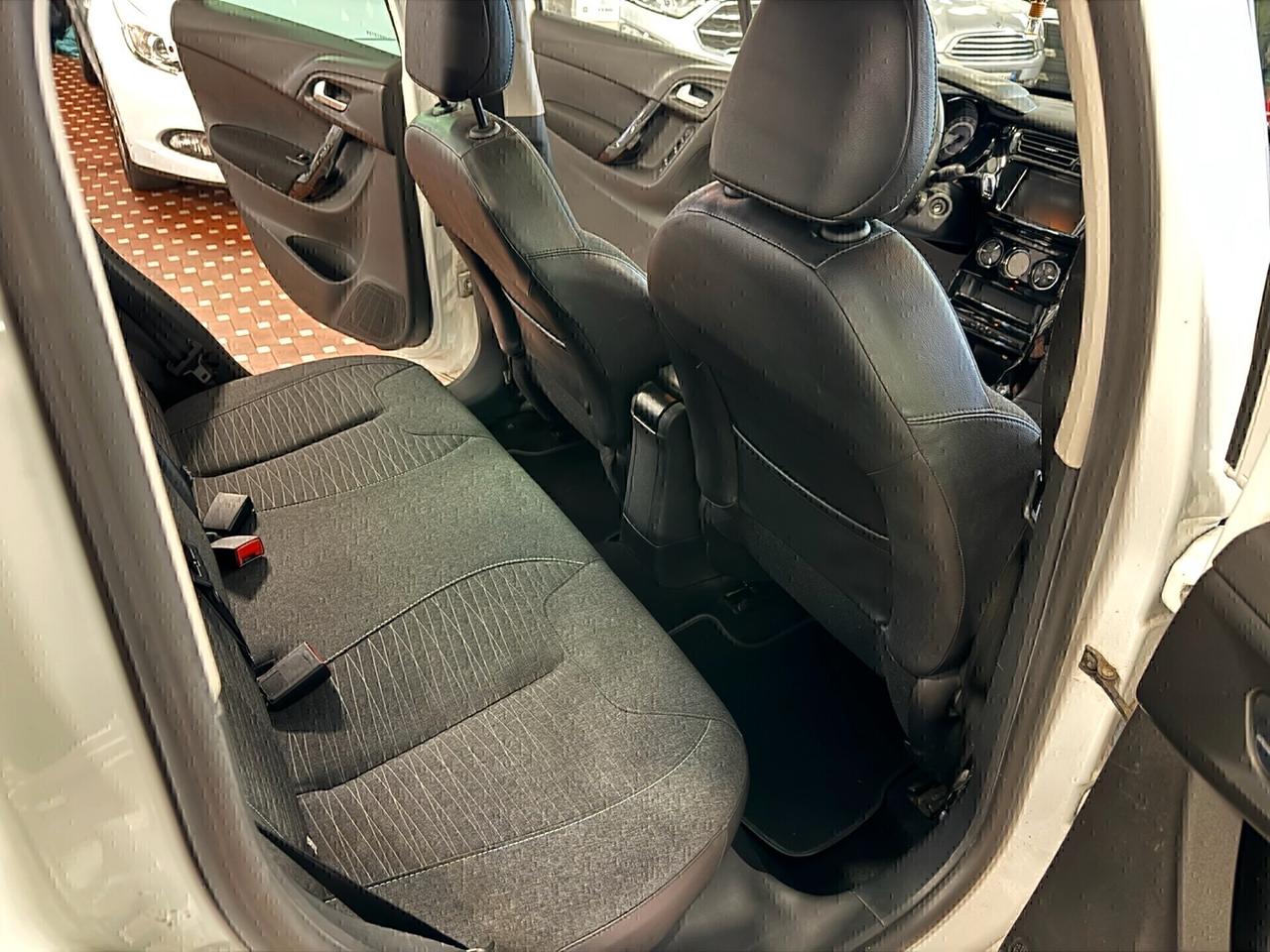Citroen C3 PureTech 82 Monna Lisa - NEOPATENTATI