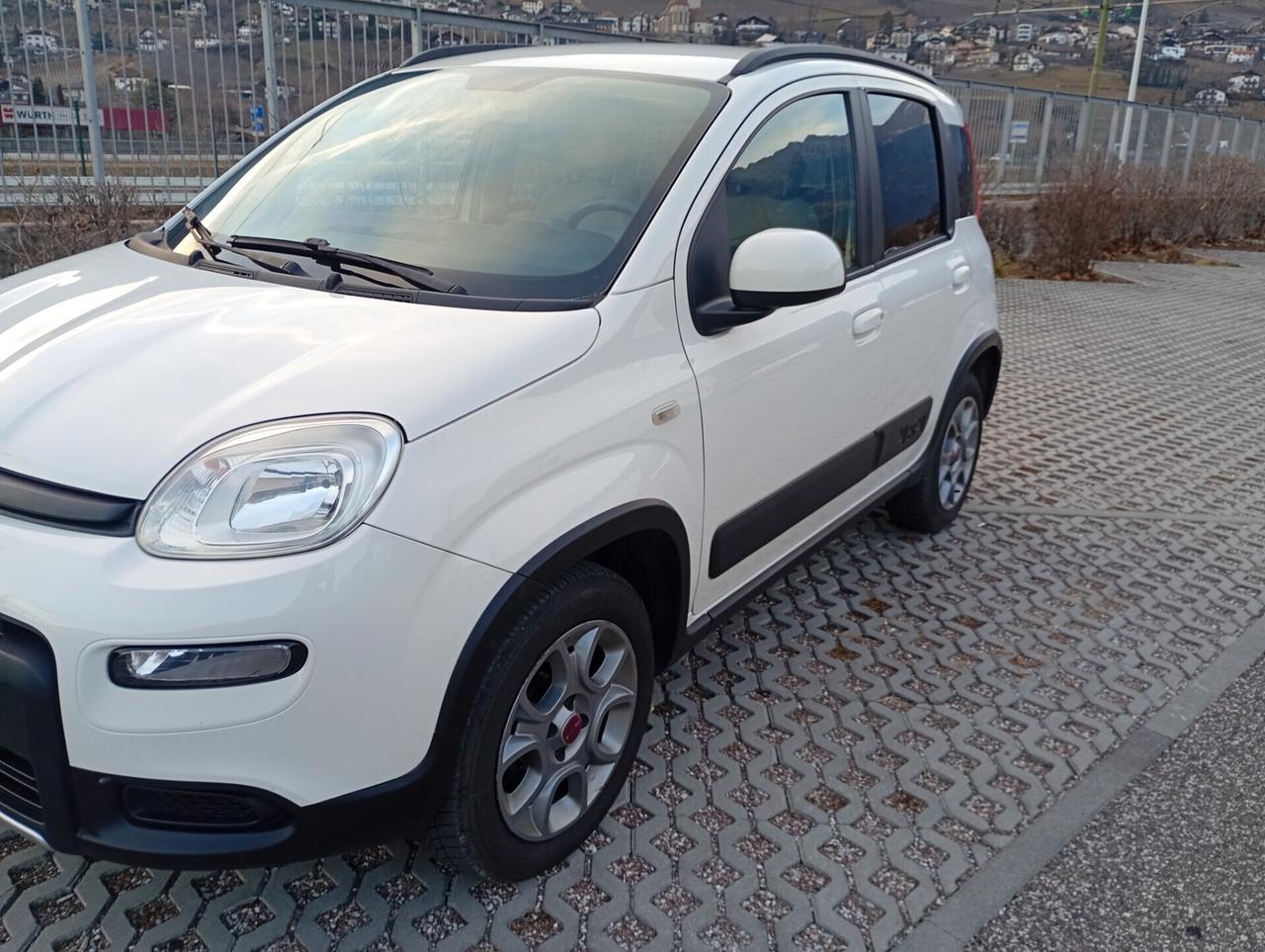 Fiat Panda 1.3 MJT S&S 4x4 gancio traino ELD