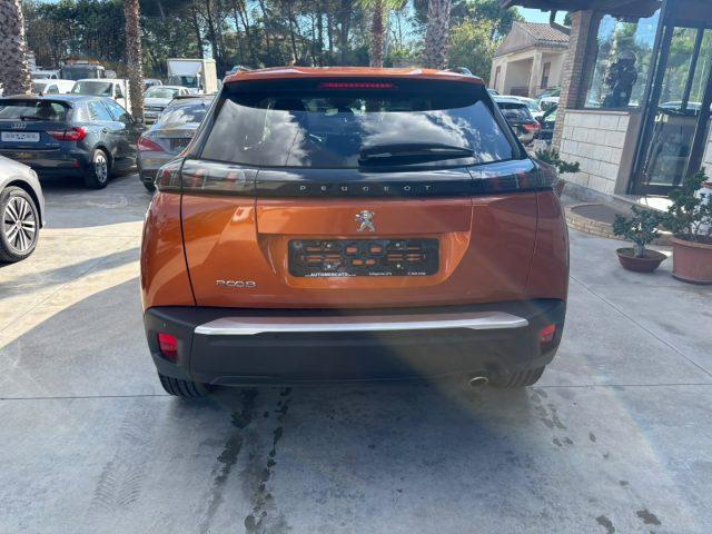 PEUGEOT 2008 BlueHDi 110 S&S Allure