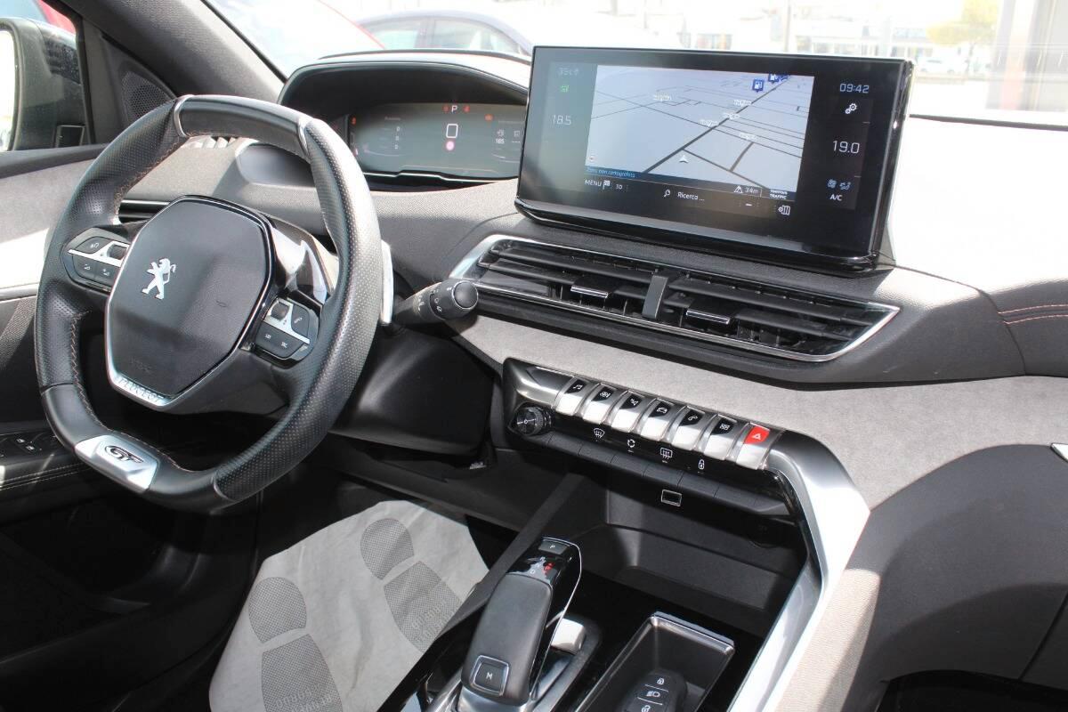 Peugeot 3008 II 1.5 bluehdi GT s&s 130cv eat8 Con TELECAMERA & NAV