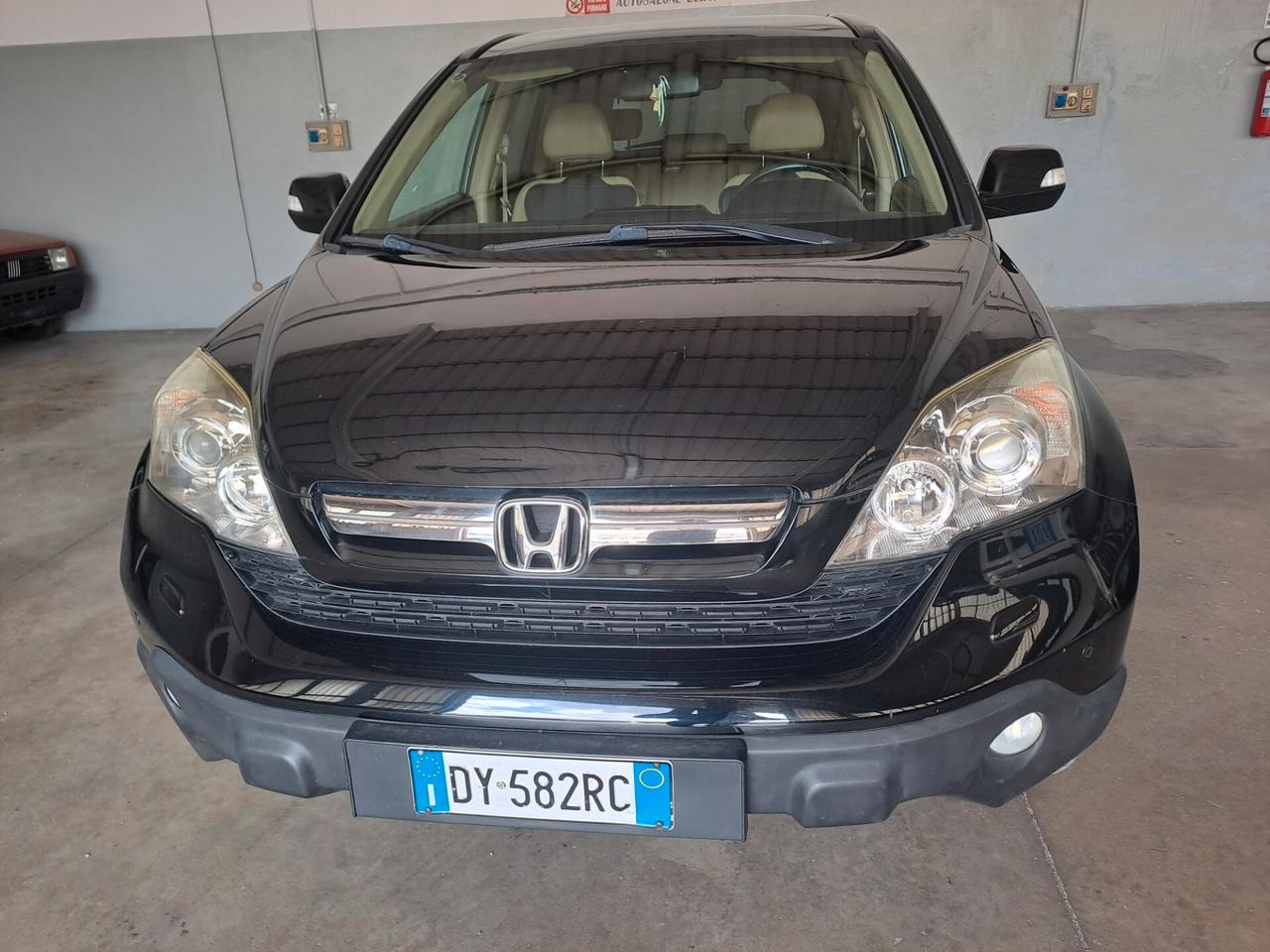 Honda CR-V 2.2 i-CTDi 16V Exclusive i-P DPF