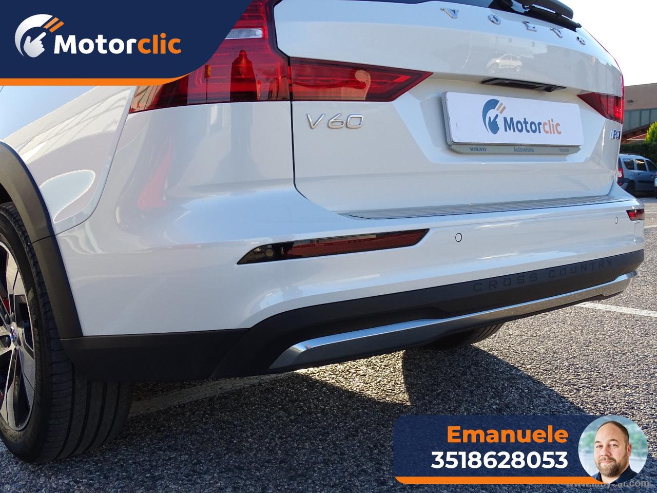 VOLVO V60 Cross Country B4