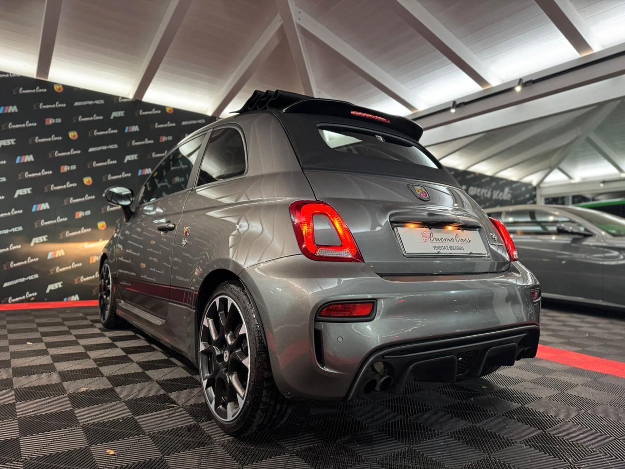 Abarth 595 C 1.4 Turbo T-Jet 180 CV Competizione