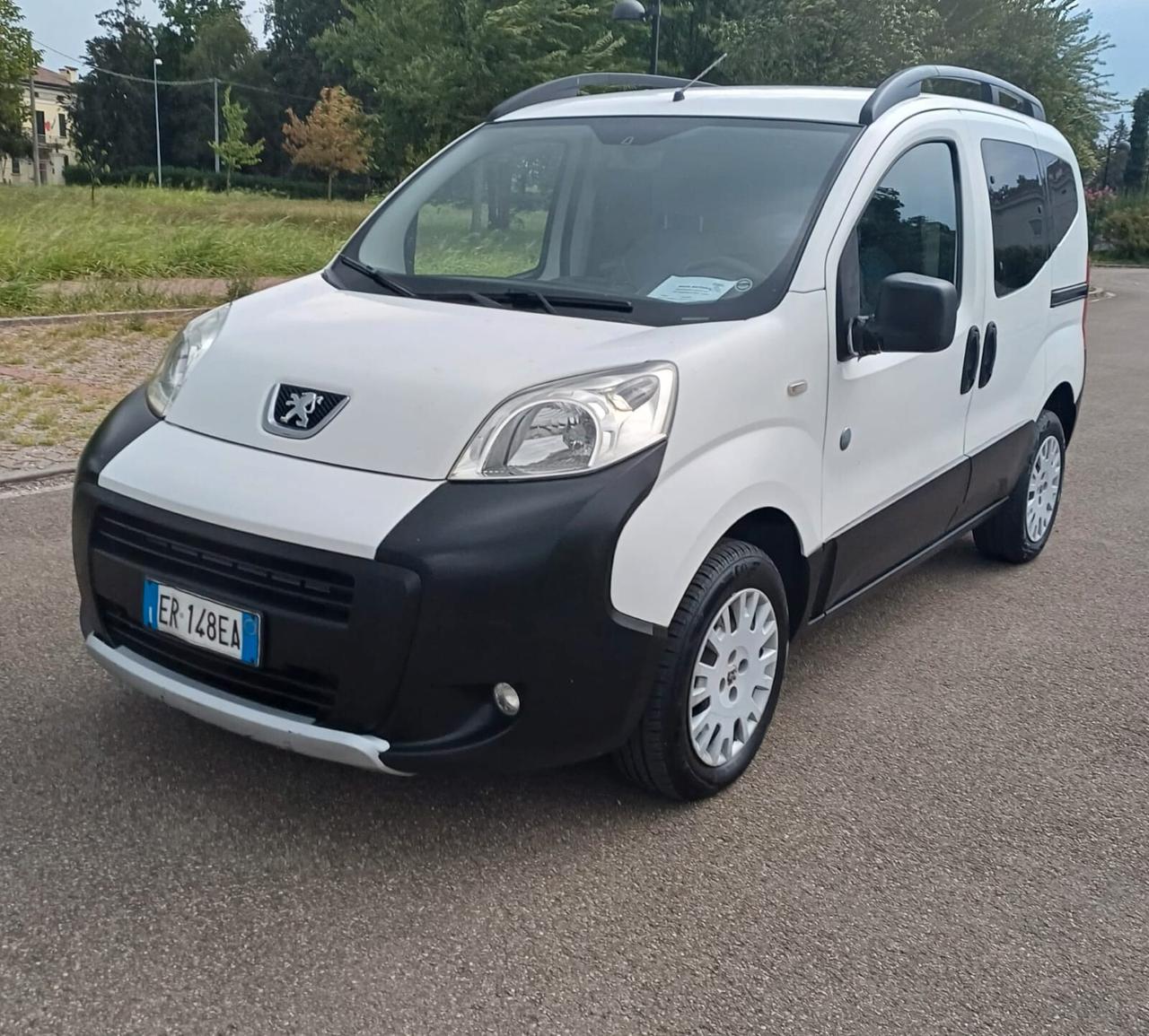 Peugeot Bipper Tepee 1.3 HDi 75 FAP Outdoor