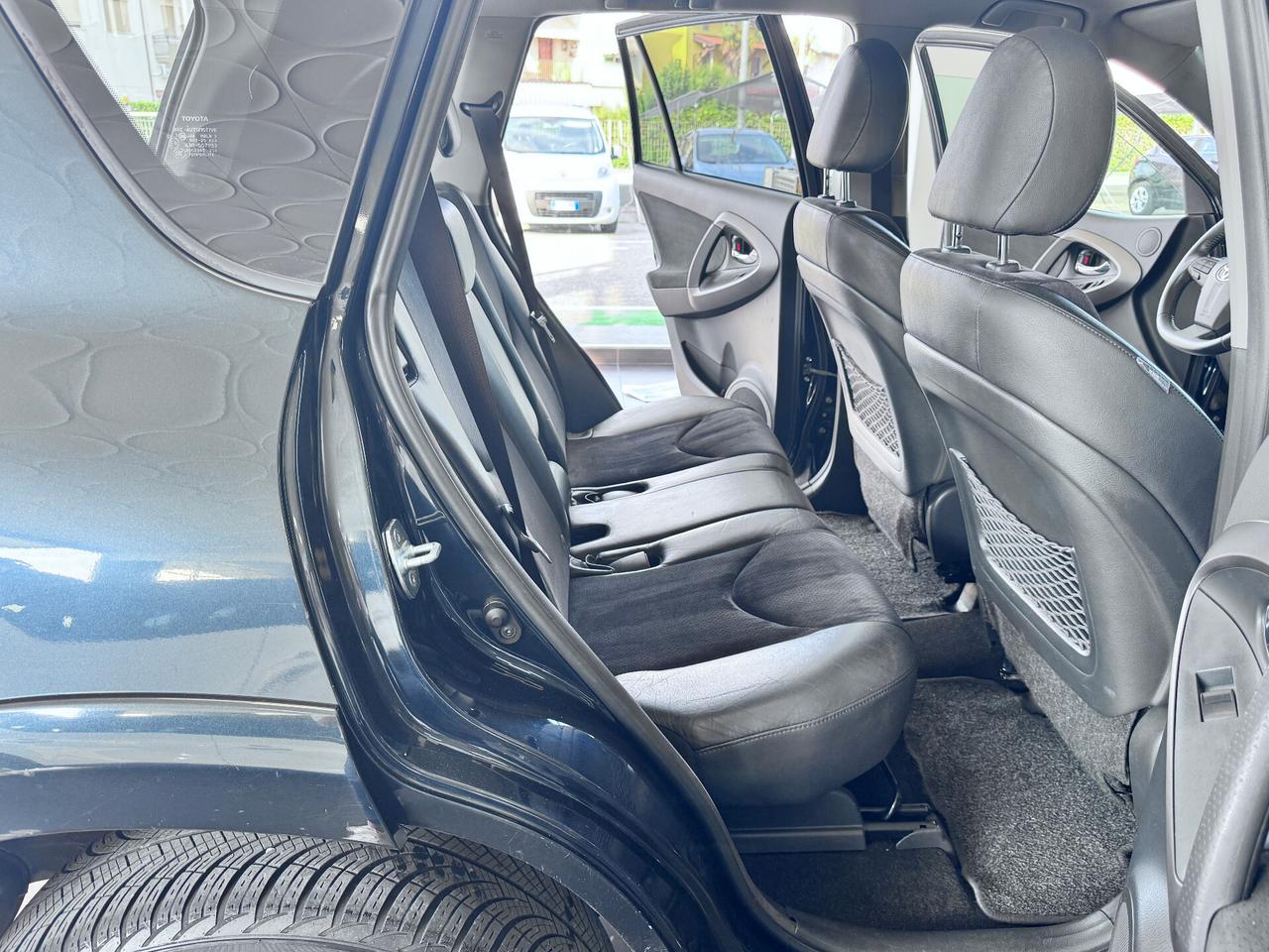 Toyota RAV 4 RAV4 2.2 D-4D 150 CV DPF