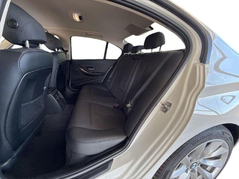 BMW Serie 3 325d Modern