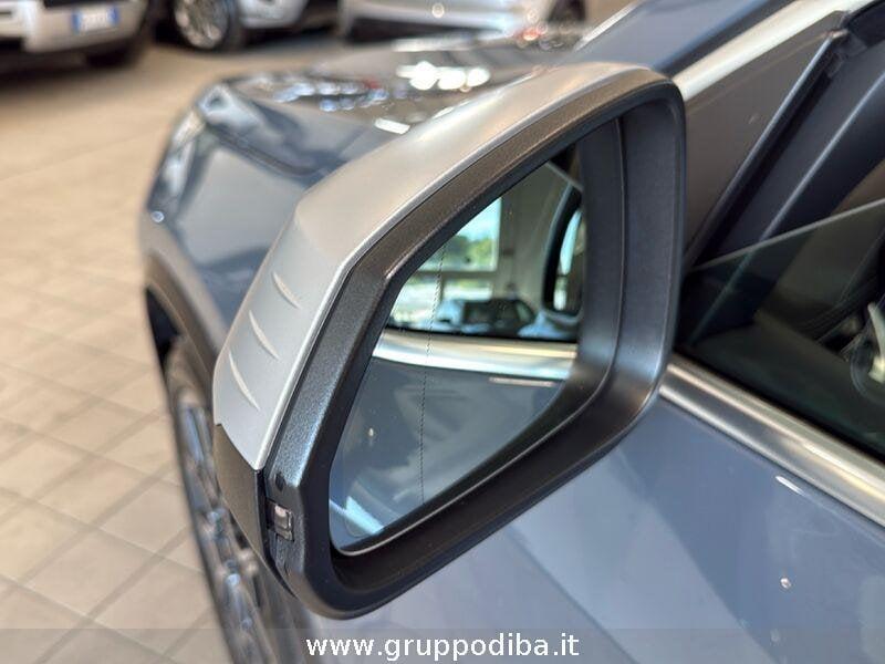 BMW X1 U11 sdrive20i mhev 48V X-Line auto