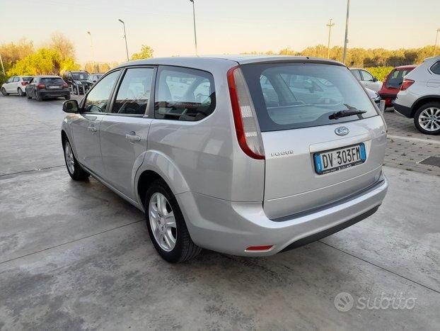 FORD Focus SW 1.6 TDCi 110 CV TITANIUM DPF