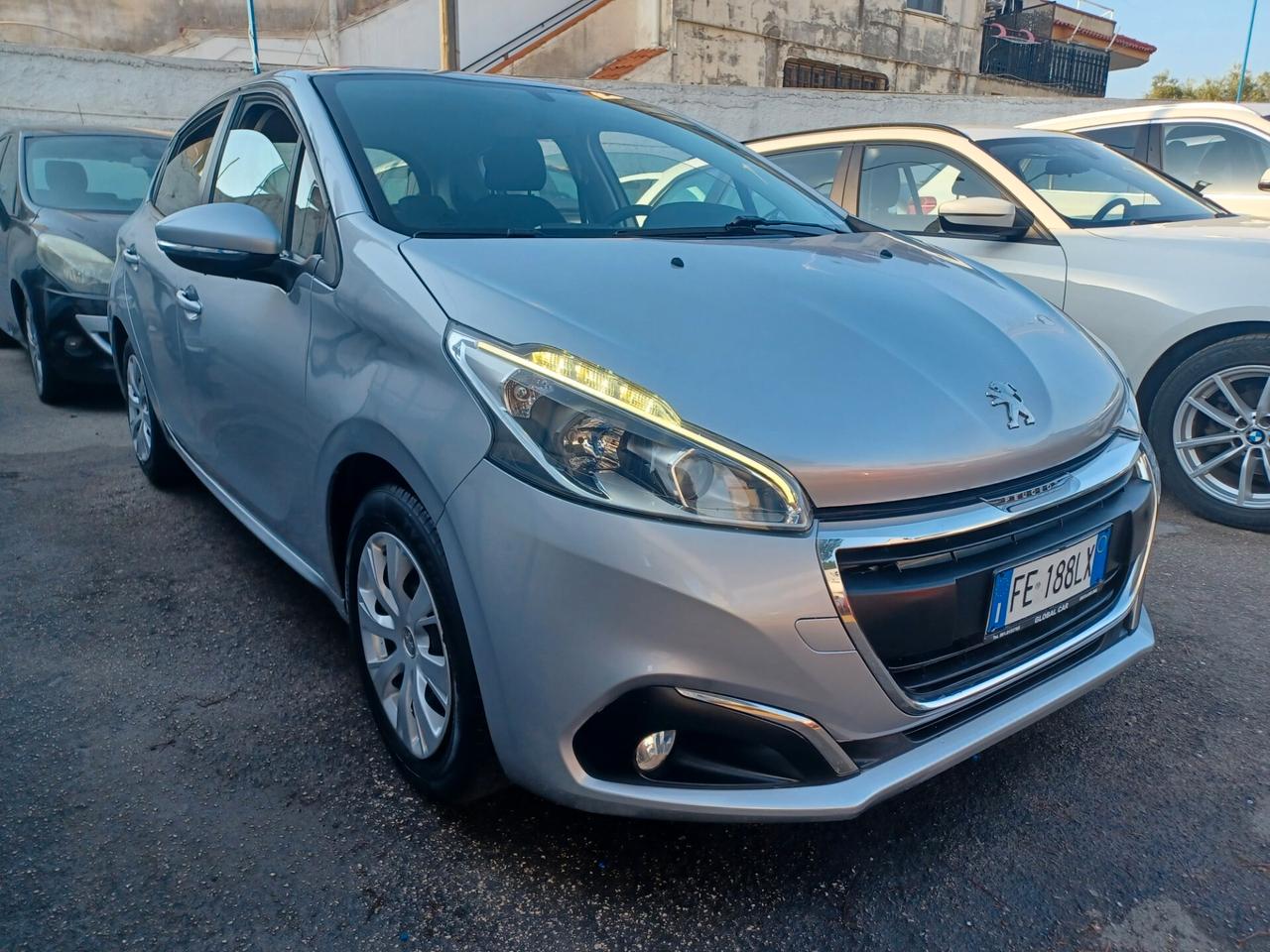 Peugeot 208 1.2 5 PORTE GPL ANNO 2016