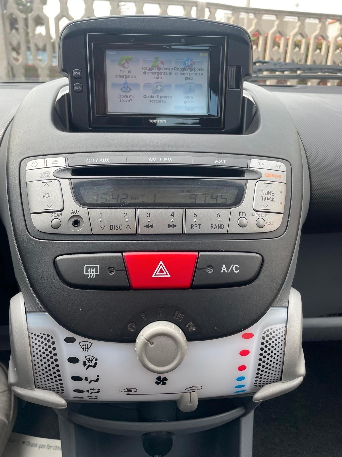 Toyota Aygo 1.0 Benzina – Neopatentati – Solo 85.745 km!