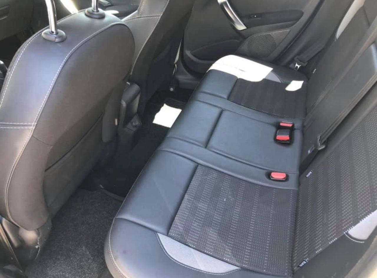 Peugeot 2008 BlueHDi 100 Allure