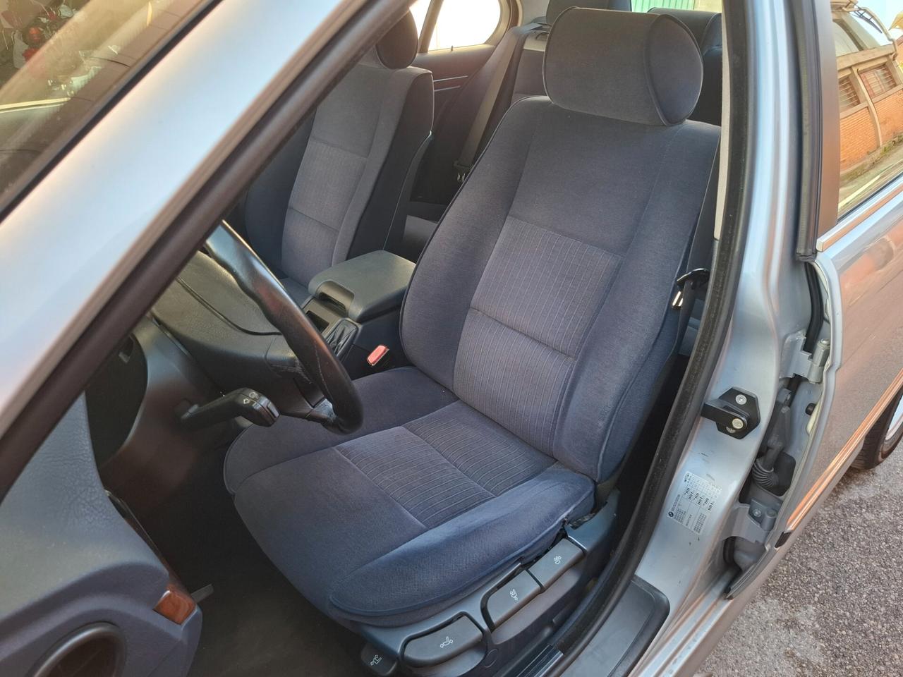 Bmw 520i 24V e39