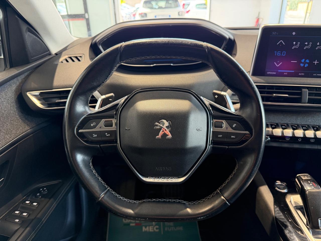 Peugeot 3008 BlueHDi 130 S&S EAT8 Allure