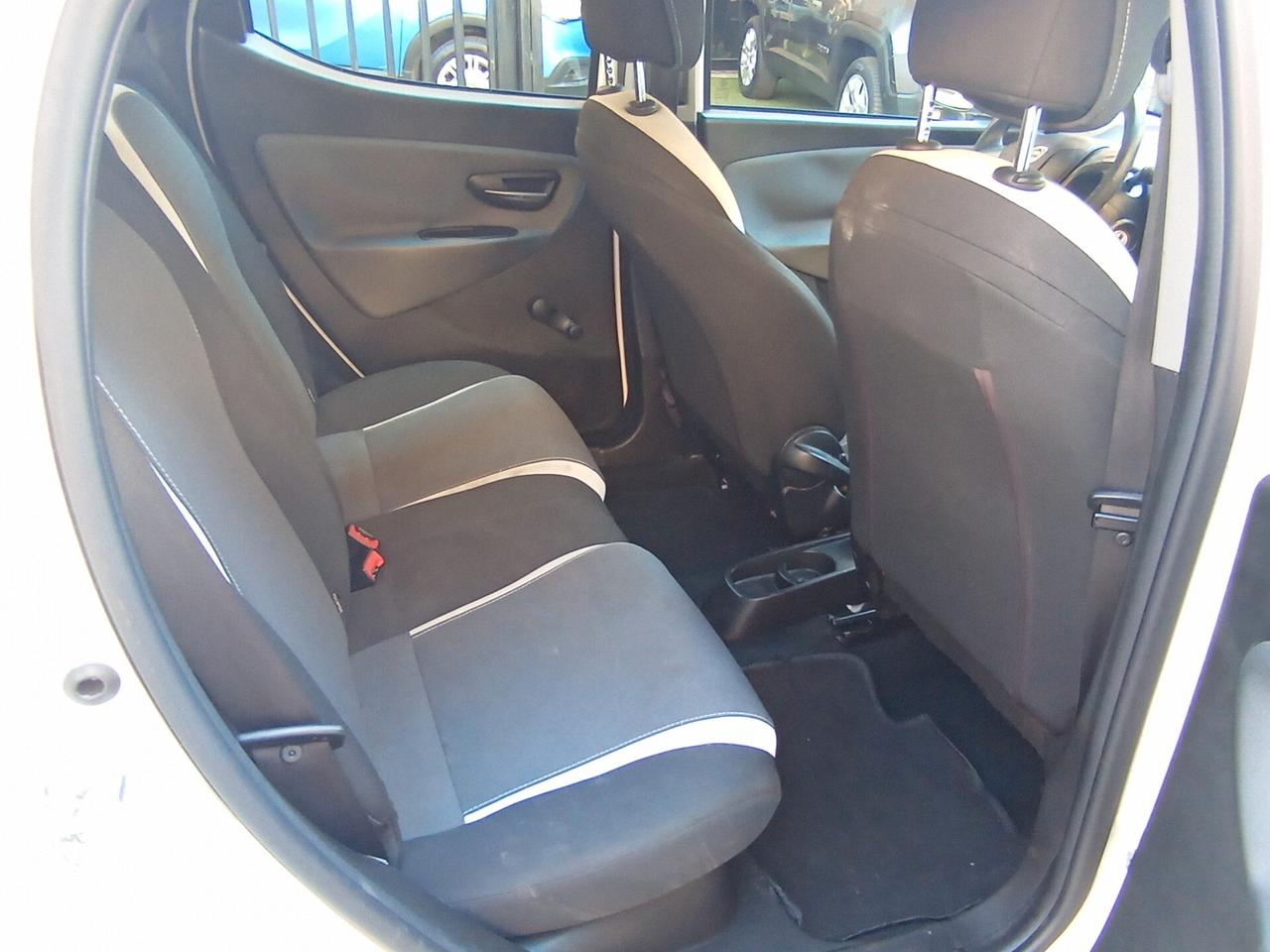 Lancia Ypsilon 1.2 Gold