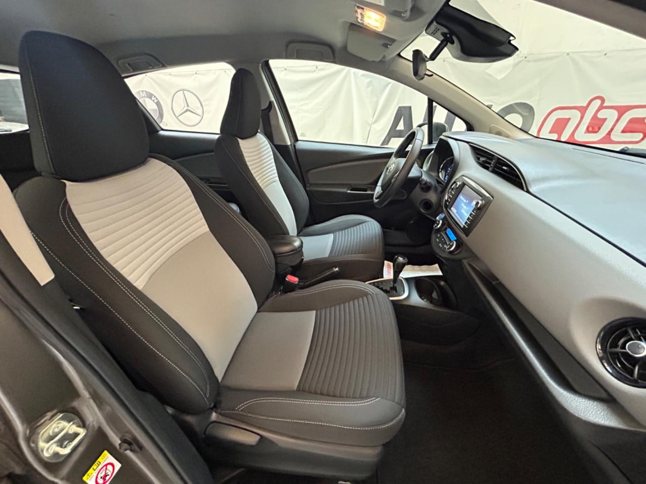 Toyota Yaris 1.5 Hybrid 5 porte Active