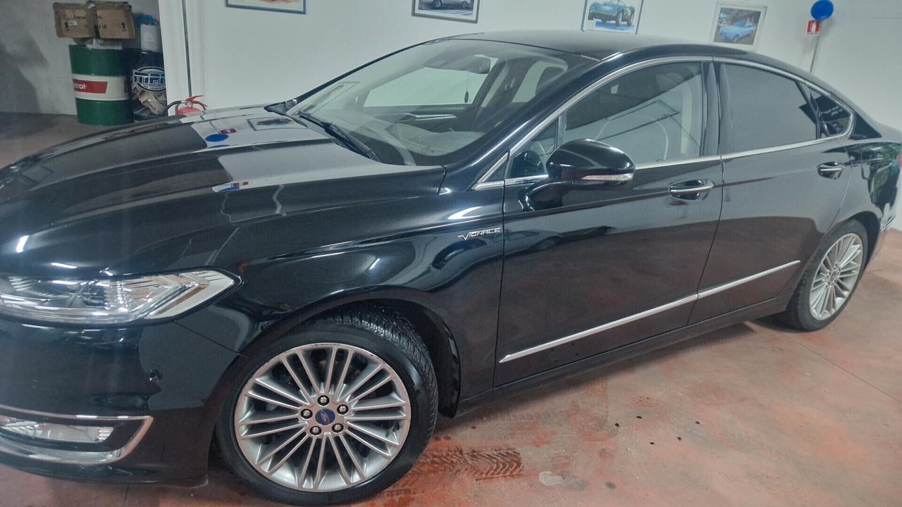 Ford Mondeo Full Hybrid 2.0 187 CV eCVT 4 porte Vignale